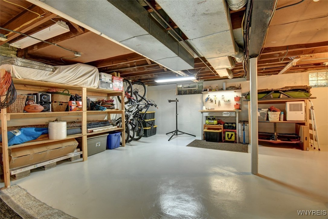 267 Burke Drive, Cheektowaga, New York image 33