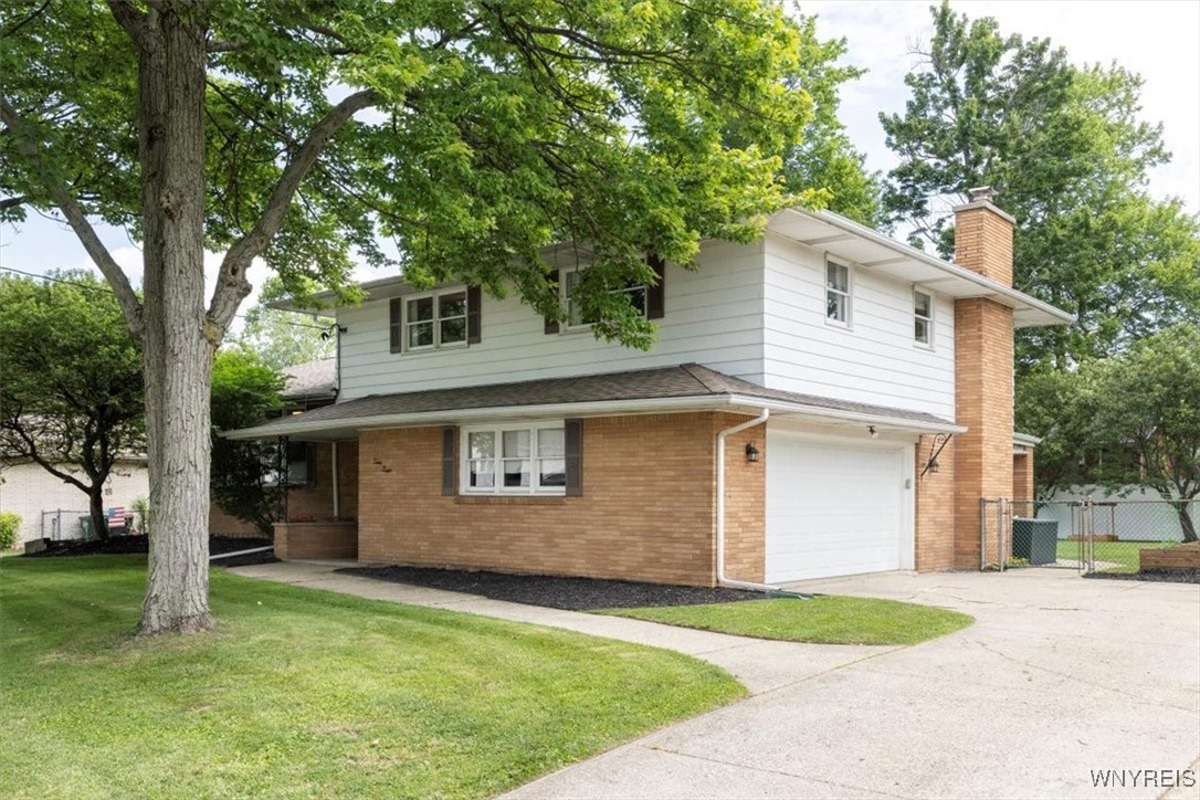 68 Albert Dr