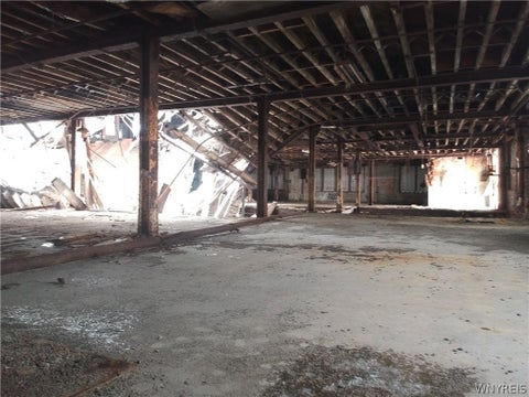 Tiny photo for 71 Tonawanda Street, Buffalo, NY 14207 (MLS # B1700533)
