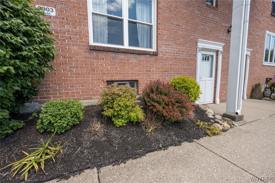 3903 Bowen Road 59