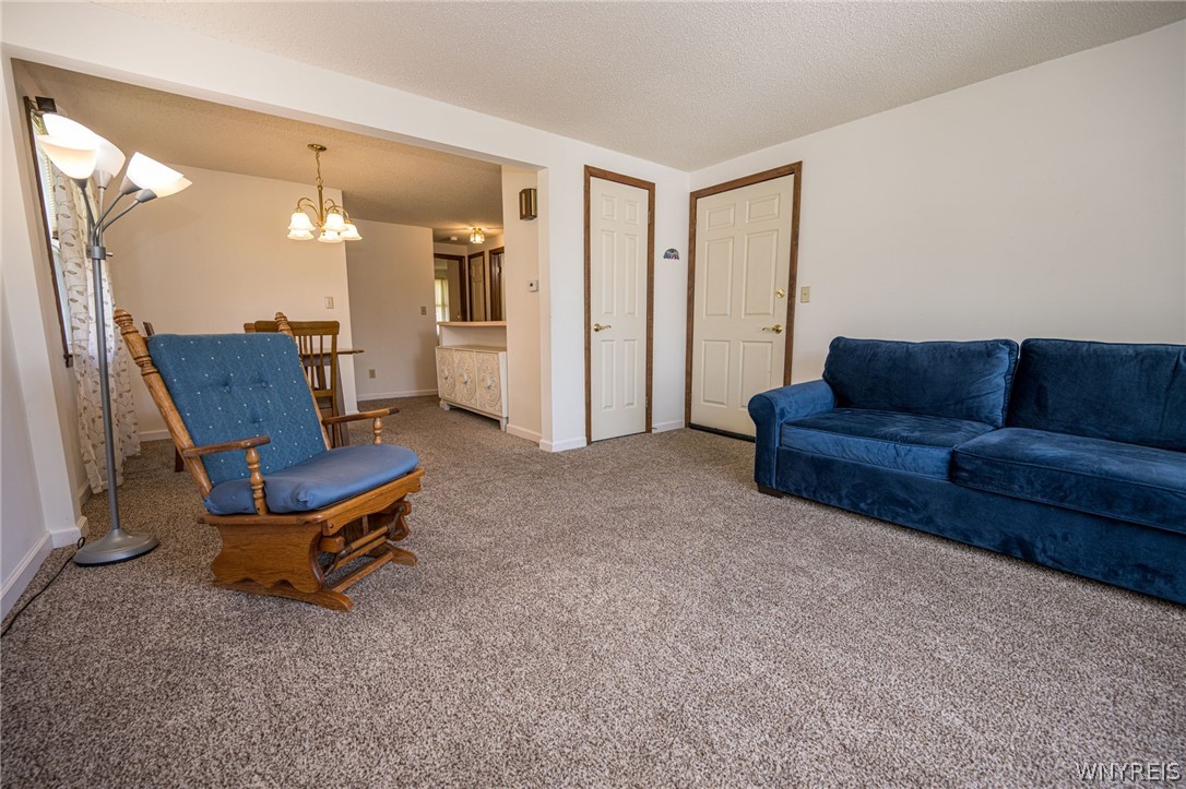 3903 Bowen Road 59