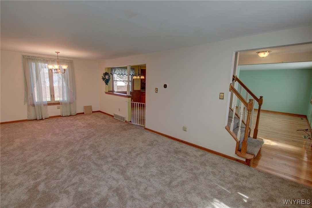 33 Middlesex Road, Orchard Park, New York image 16