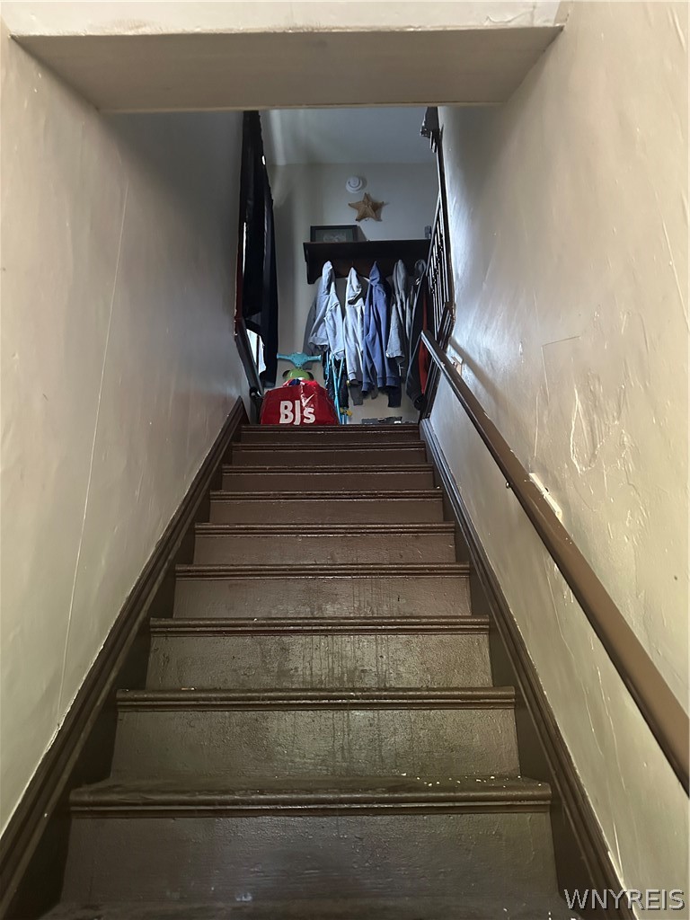 65 Woodside Avenue