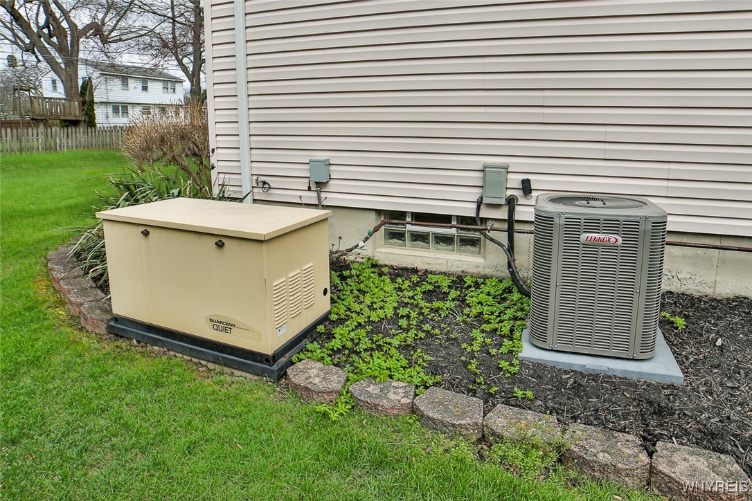 99 Brookpark Drive, Amherst, New York image 38
