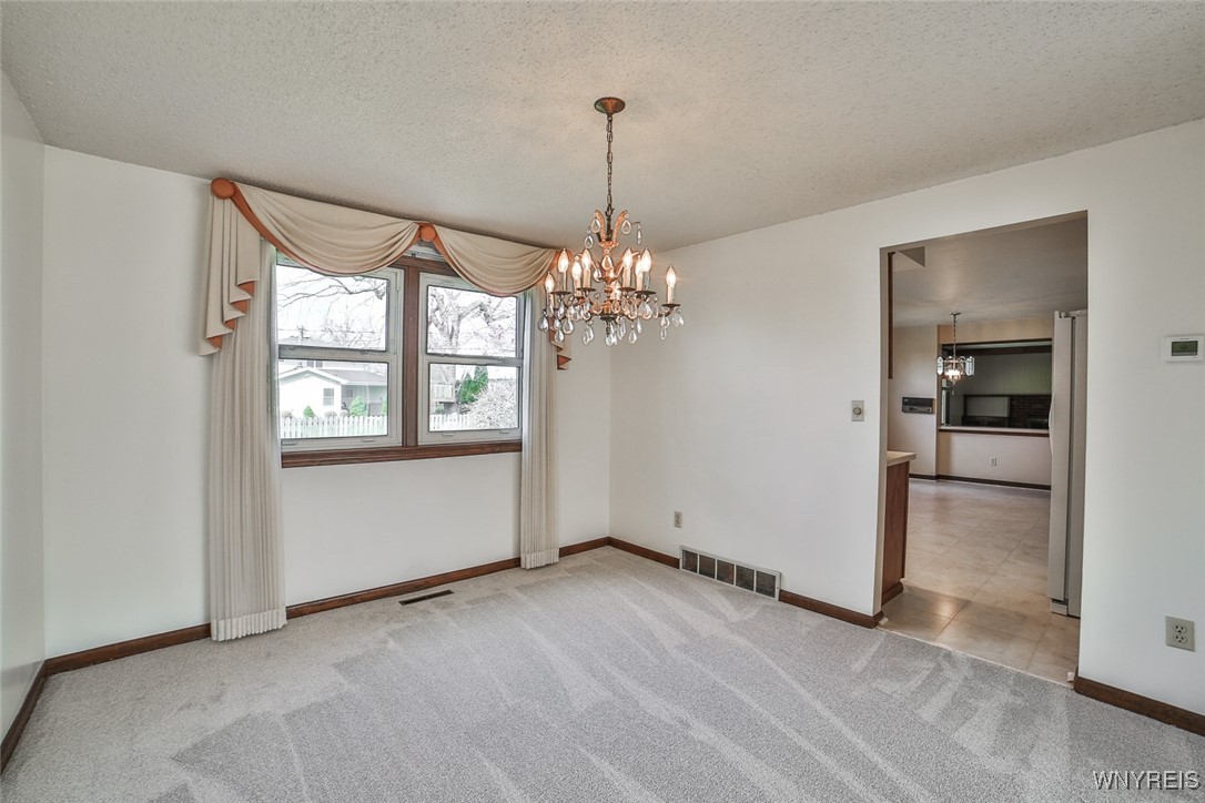 99 Brookpark Drive, Amherst, New York image 11