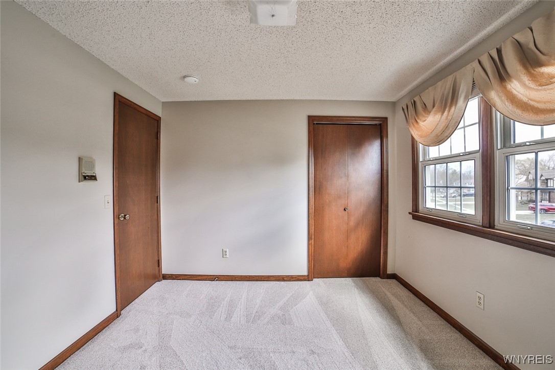 99 Brookpark Drive, Amherst, New York image 29