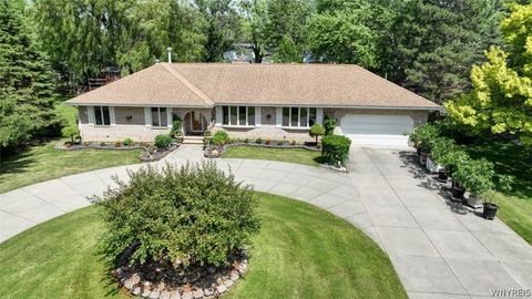 Photo of 1835 N Forest Road, Amherst, NY 14221 (MLS # B1696717)