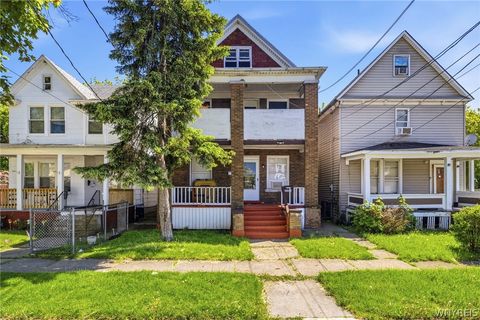 Tiny photo for 1341 Ashland Avenue, Niagara Falls, NY 14301 (MLS # B1685000)