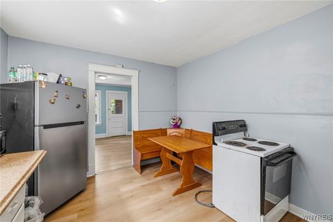 Tiny photo for 1341 Ashland Avenue, Niagara Falls, NY 14301 (MLS # B1685000)