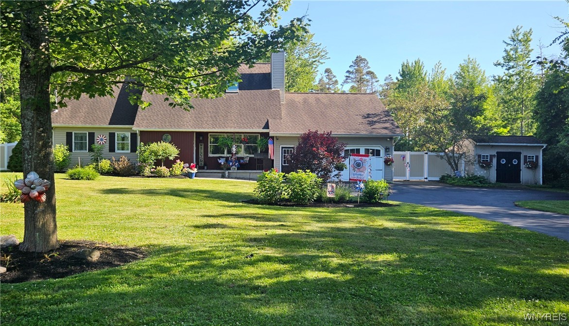2145 Lapham Road, Aurora, New York image 1