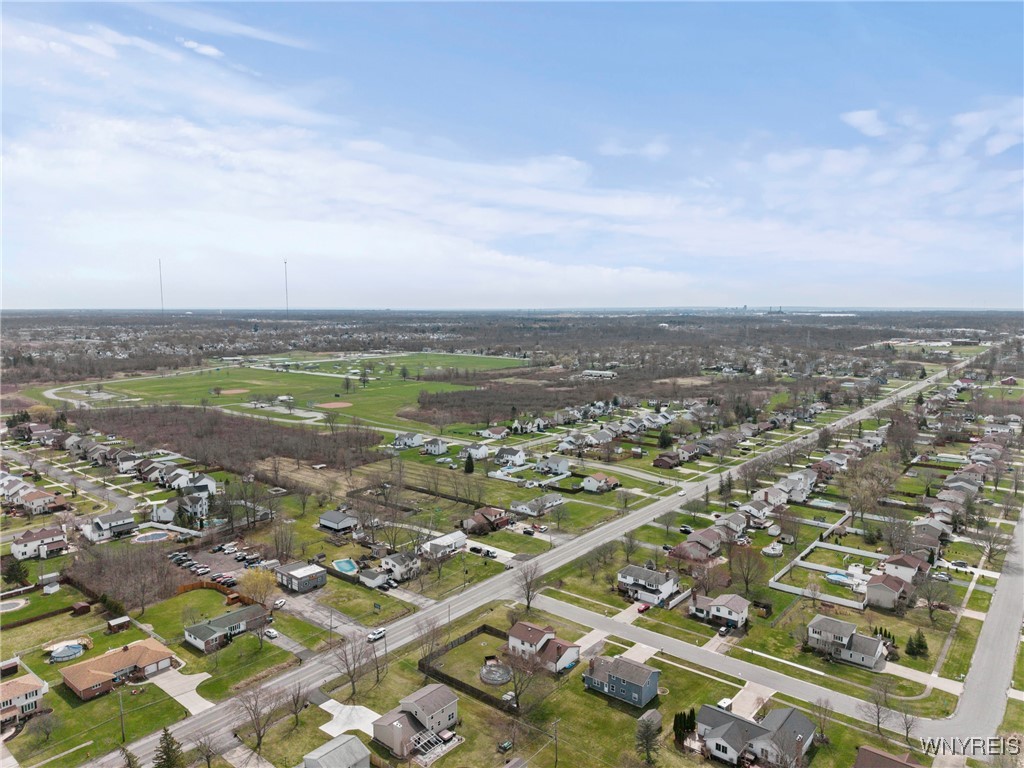 11 Jeffrey Drive, Grand Island, New York image 40