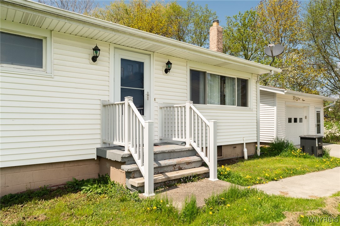 10876 Rt-98, Alexander, New York image 2