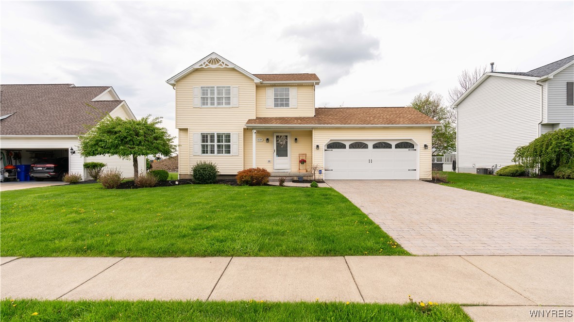 5134 Briercliff Drive, Hamburg, New York image 1
