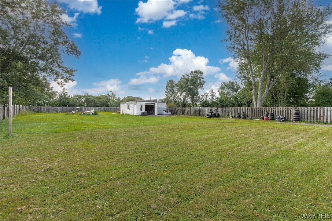 7267 Bear Ridge Rd