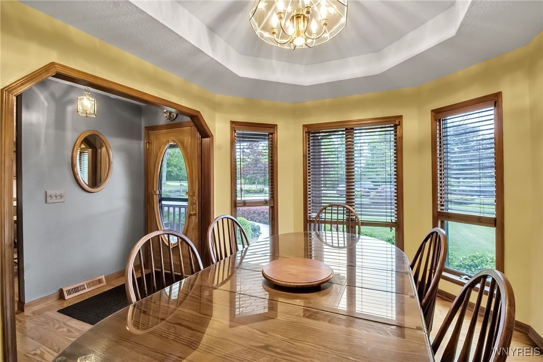 75 Simme Road, Lancaster, New York image 9