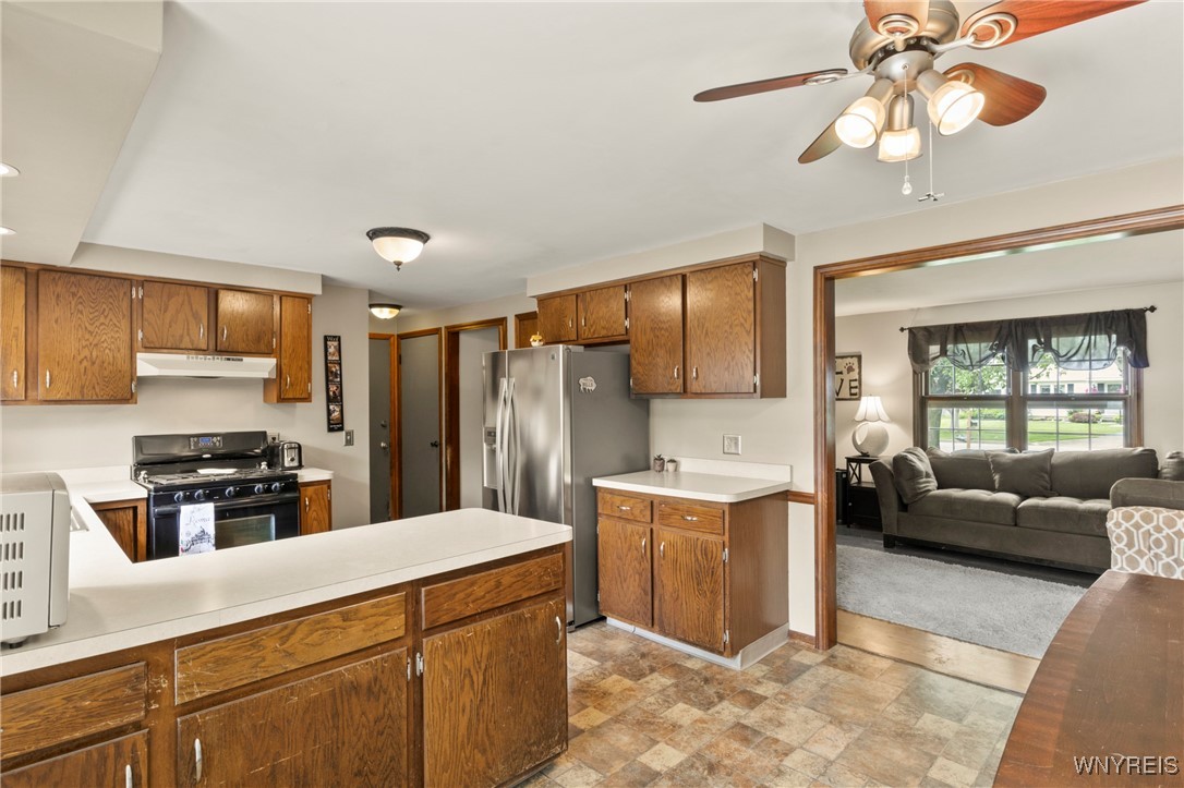 18 Squirrel Run, Lancaster, New York image 6