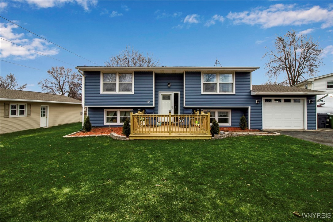 Royalton, New York 14105, United States, 4 Bedrooms Bedrooms, ,2 BathroomsBathrooms,Residential,Active,98891