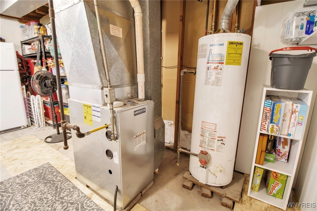 Royalton, New York 14105, United States, 4 Bedrooms Bedrooms, ,2 BathroomsBathrooms,Residential,Active,98891