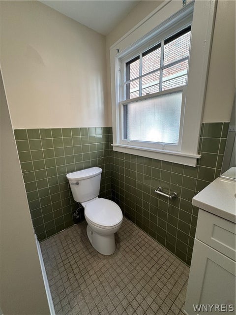 Tiny photo for 73 W Humboldt Parkway #A, Buffalo, NY 14214 (MLS # B1723970)