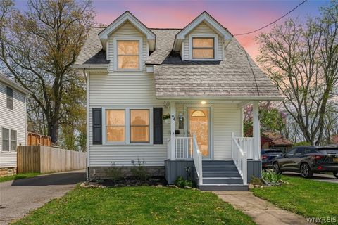 Photo of 94 Hyde Park, Lockport City, NY 14094 (MLS # B1678909)