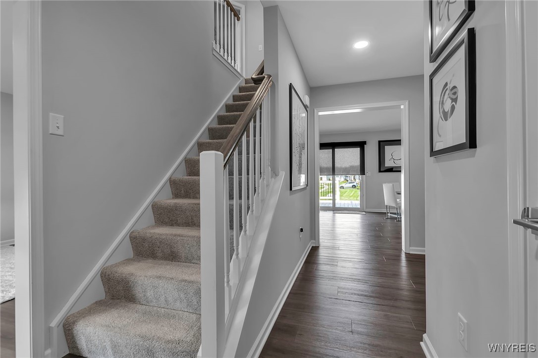 5475 Cooper Ridge, Hamburg, New York image 5