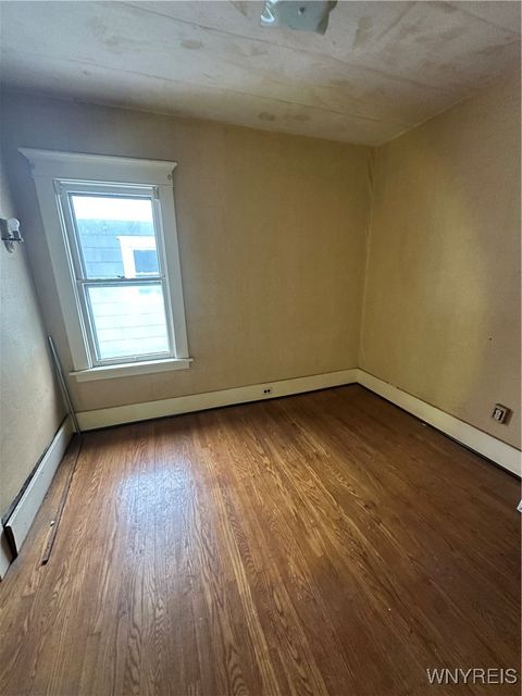 Tiny photo for 229 Sprenger Avenue, Buffalo, NY 14211 (MLS # B1660178)