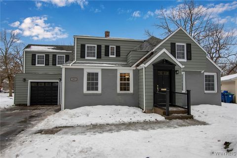 243 Lehn Springs Drive Buffalo NY 14221