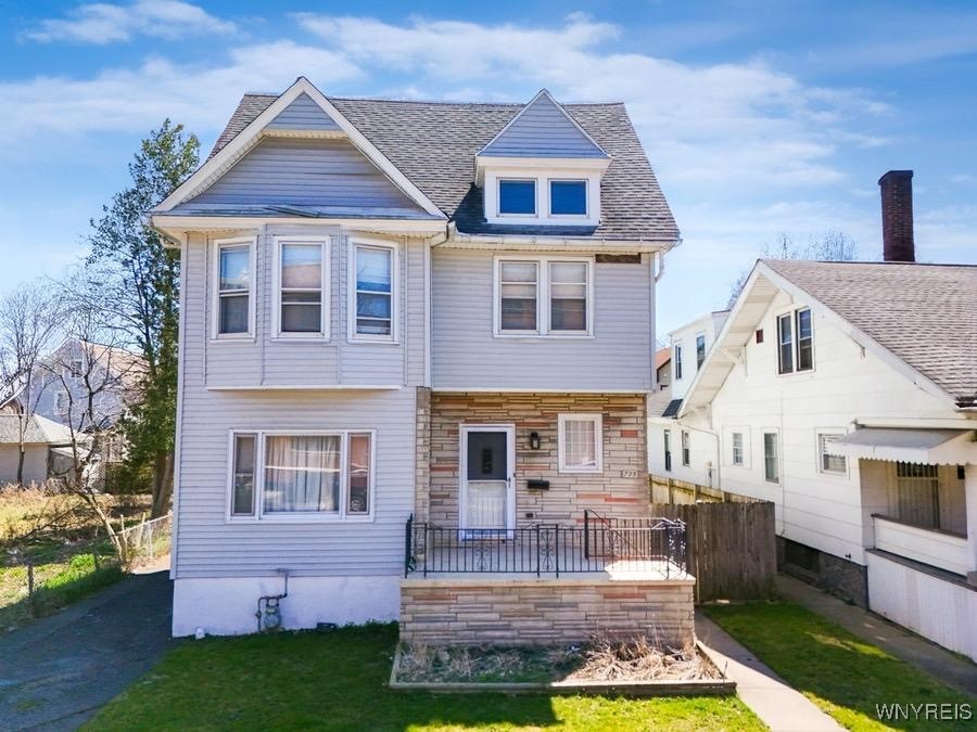 723 Pine Avenue, Niagara Falls, New York image 1