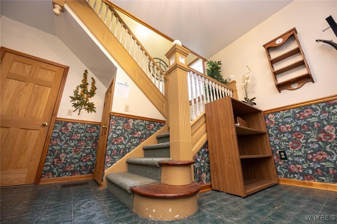 723 Pine Avenue, Niagara Falls, New York image 8