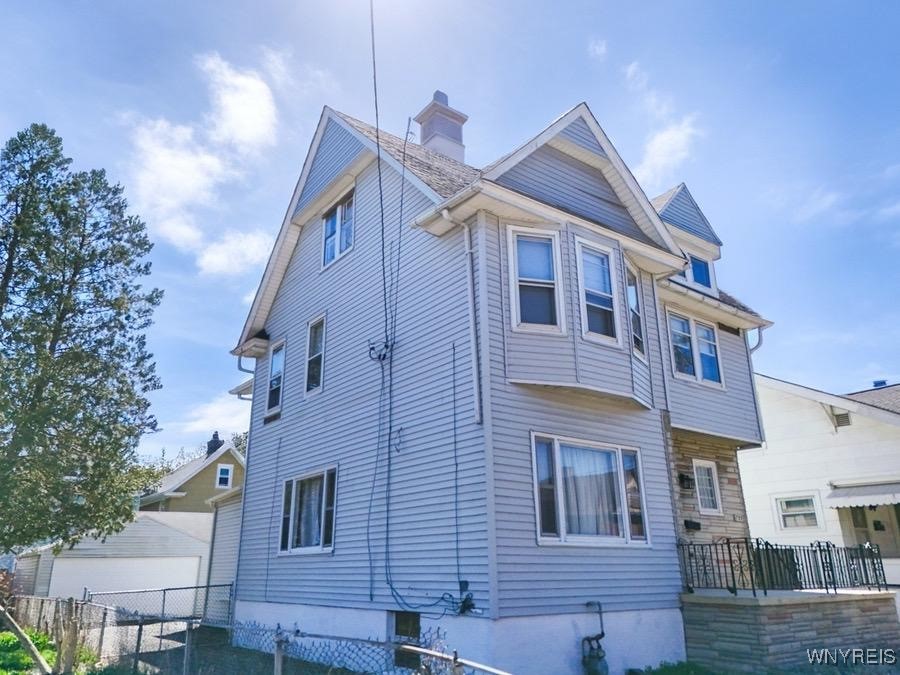 723 Pine Avenue, Niagara Falls, New York image 2