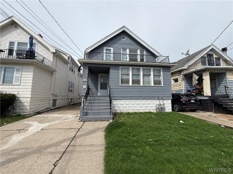 Apartment For Rent - 216 Newburgh Avenue<br/> Buffalo, NY 14215