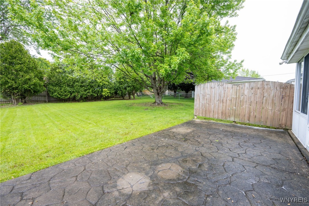 4219 Robin Lane, Hamburg, New York image 34