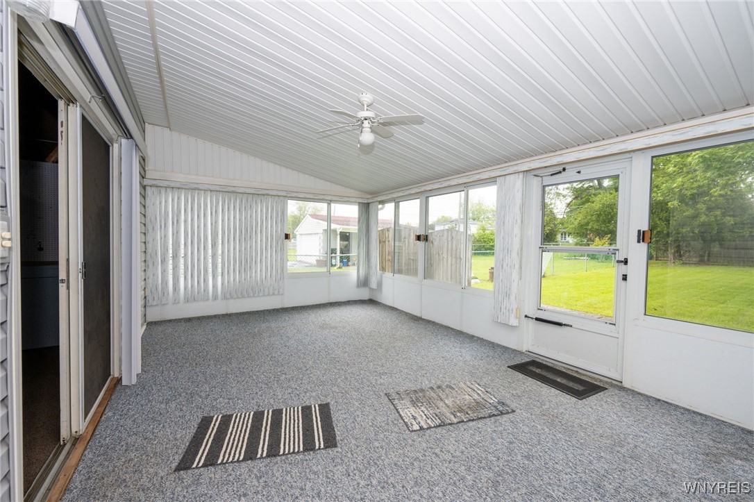 4219 Robin Lane, Hamburg, New York image 31
