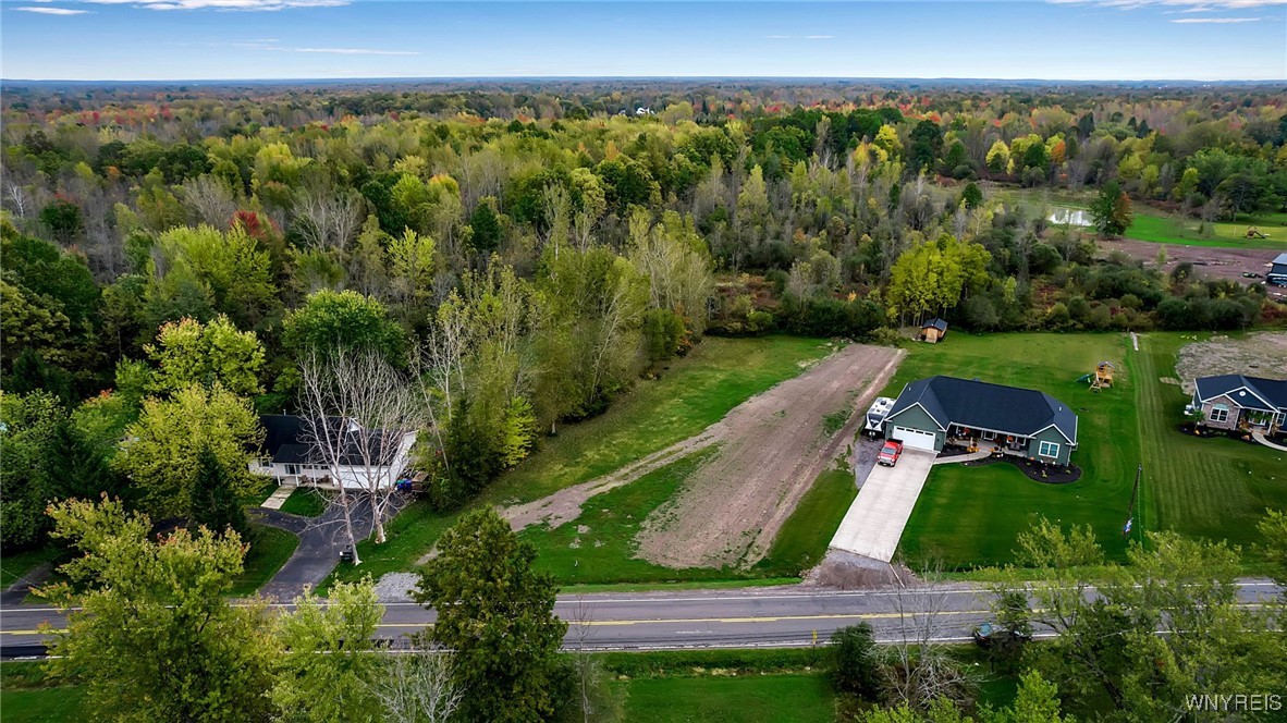 9317 Tonawanda Creek Road S