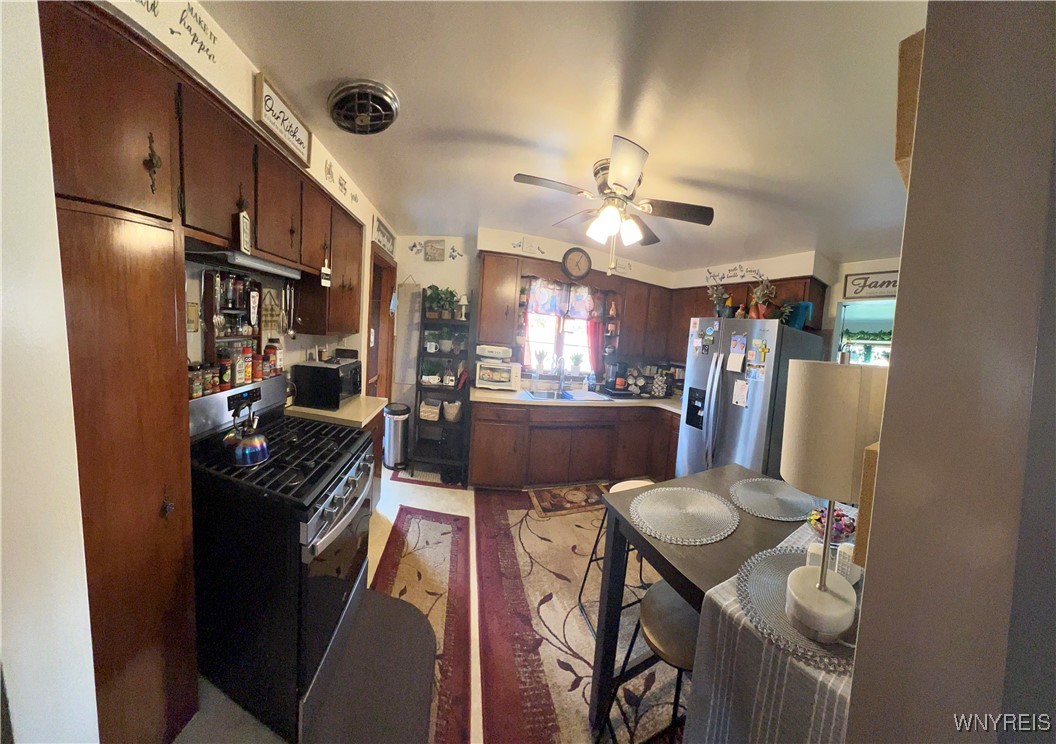 56 Weber Road, Lackawanna, New York image 2