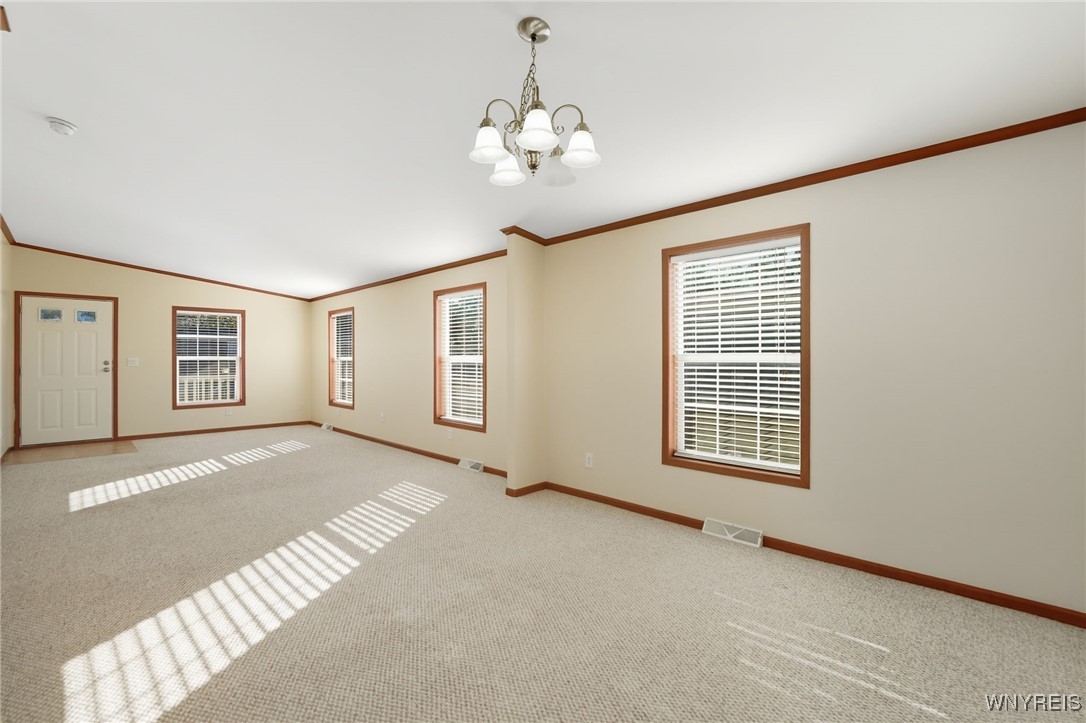 9808 Tottenham Avenue