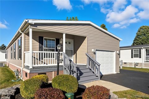 Photo of 9808 Tottenham Avenue, Clarence, NY 14031 (MLS # B1643095)