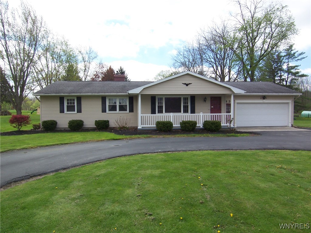 6440 Main Road, Stafford, New York image 1
