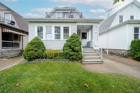 Photo of 189 Wabash Avenue, Tonawanda, NY 14217 (MLS # B1718829)