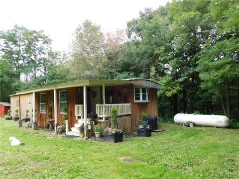 Mobile Home For Sale - 4322 Moss Brook Road #6<br/> Friendship, NY 14739