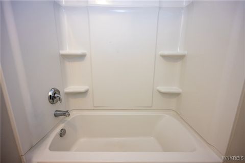 Tiny photo for 4 Denton Drive, Lancaster, NY 14086 (MLS # B1655684)