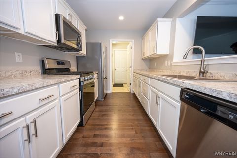 Tiny photo for 4 Denton Drive, Lancaster, NY 14086 (MLS # B1655684)