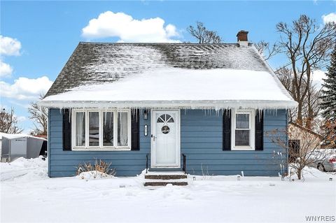 Homes For Sale - 615 69th Street<br/> Niagara County, Niagara Falls, NY 14304