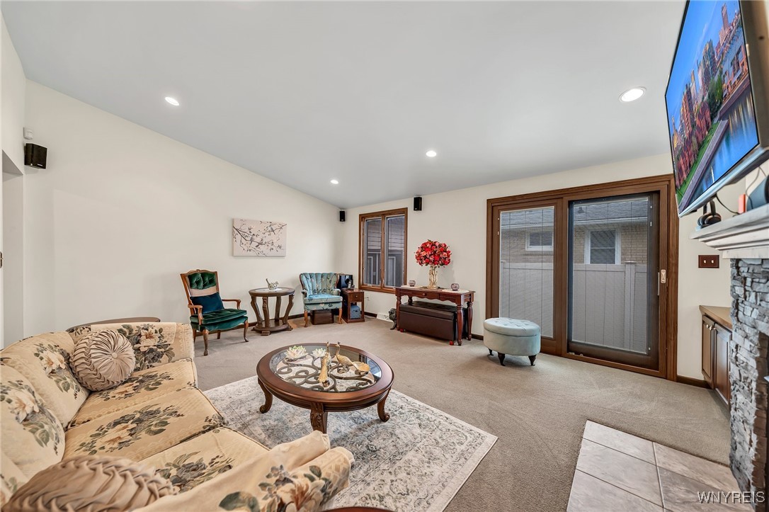 205 Claudette Court, Cheektowaga, New York image 17