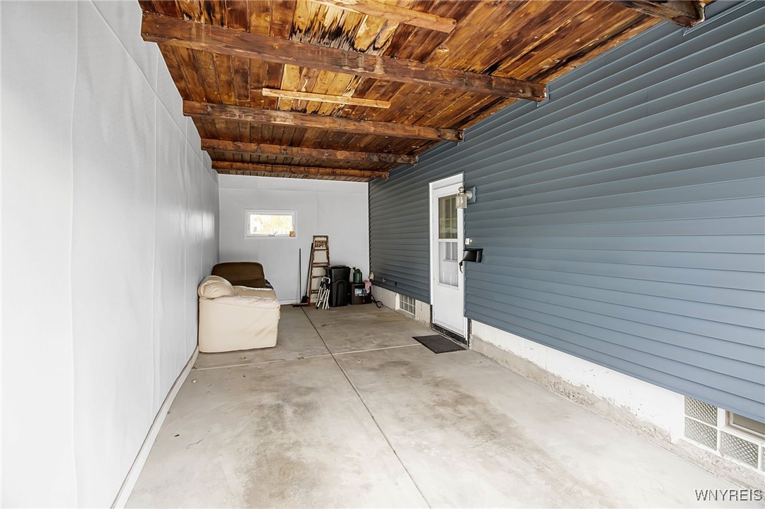 10 W Melcourt Drive