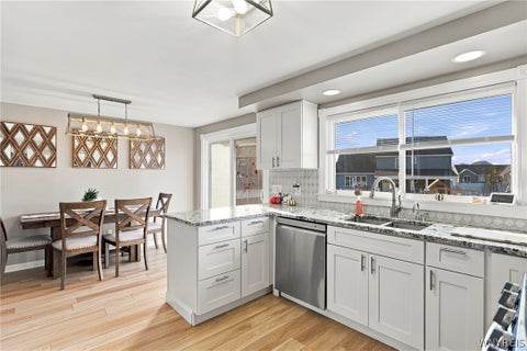Tiny photo for 22 Petersbrook Circle, Lancaster, NY 14086 (MLS # B1724241)