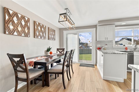 Tiny photo for 22 Petersbrook Circle, Lancaster, NY 14086 (MLS # B1724241)