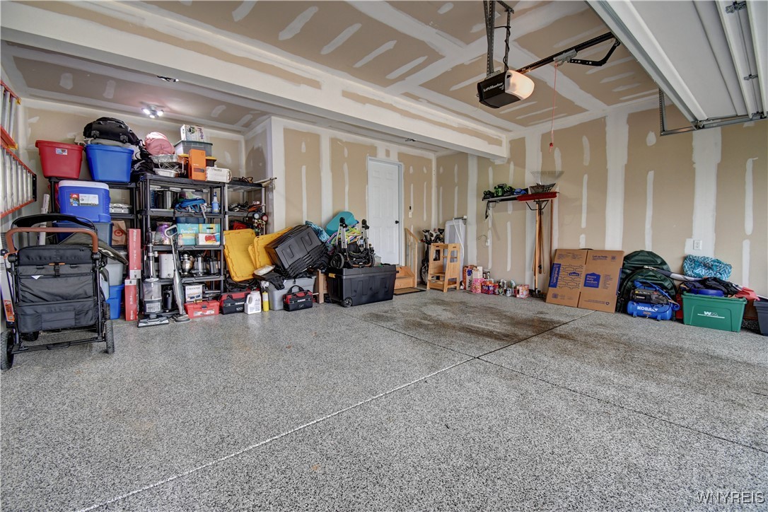 4580 Carlyes Court, Hamburg, New York image 39