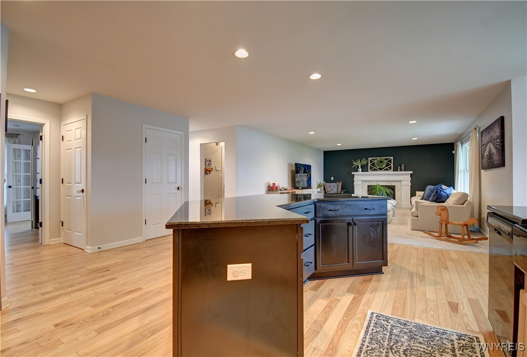 4580 Carlyes Court, Hamburg, New York image 7
