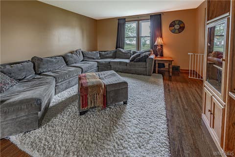 Tiny photo for 2981 Pearce Road, Wheatfield, NY 14120 (MLS # B1708199)